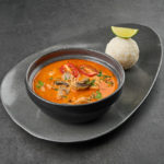 Supy-Tom-Kha-ostryj-s-kuricej-o